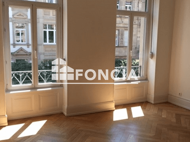 Appartement 4 pièces (116.4 m²) à louer - Strasbourg (67000)