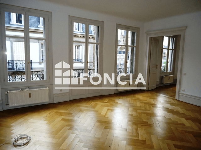 Appartement 7 pièces (206.87 m²) à louer - Strasbourg (67000)