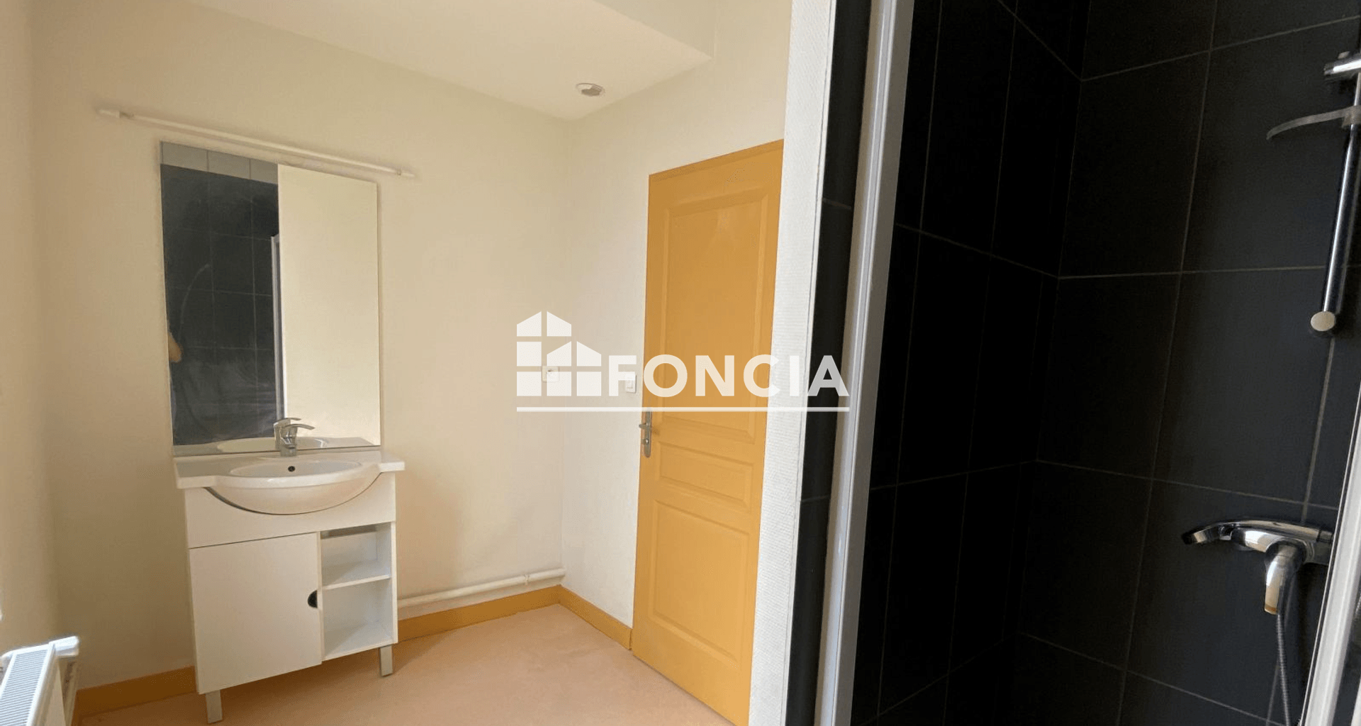 Appartement 4 pièces (98 m²) à louer - Clermont-ferrand (63000)