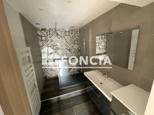 Appartement 2 pièces (83.81 m²) à louer - Nancy (54000)