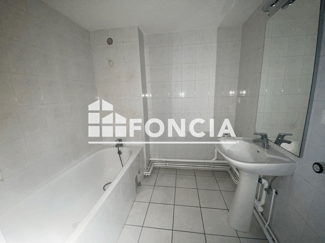 Appartement 3 pièces (68.65 m²) à louer - Strasbourg (67000)