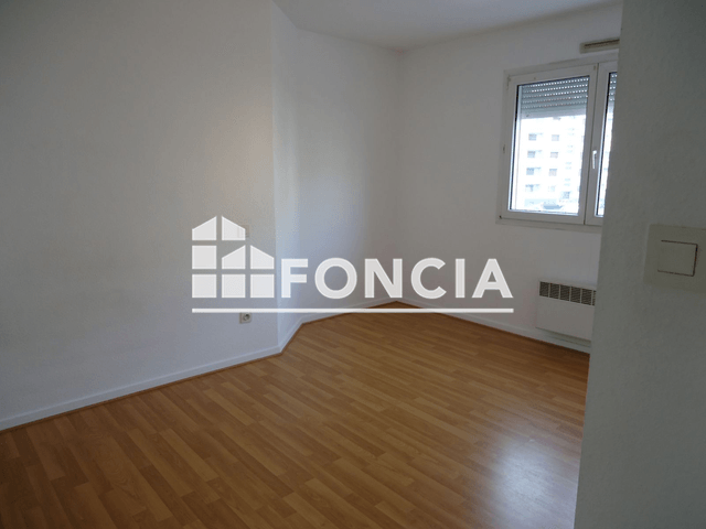 Appartement 2 pièces (45.9 m²) à louer - Strasbourg Koenigshoffen (67200)