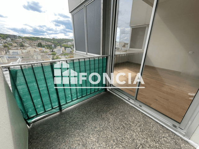 Appartement 3 pièces (67.59 m²) à louer - Vandoeuvre (54500)