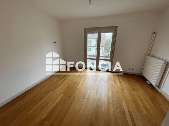 Maison 7 pièces (193.98 m²) à louer - Strasbourg (67100)