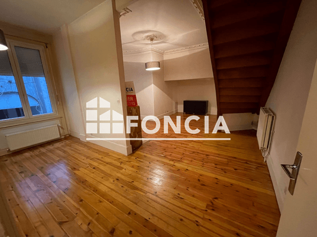 Appartement 4 pièces (88.71 m²) à louer - Saint-etienne (42000)