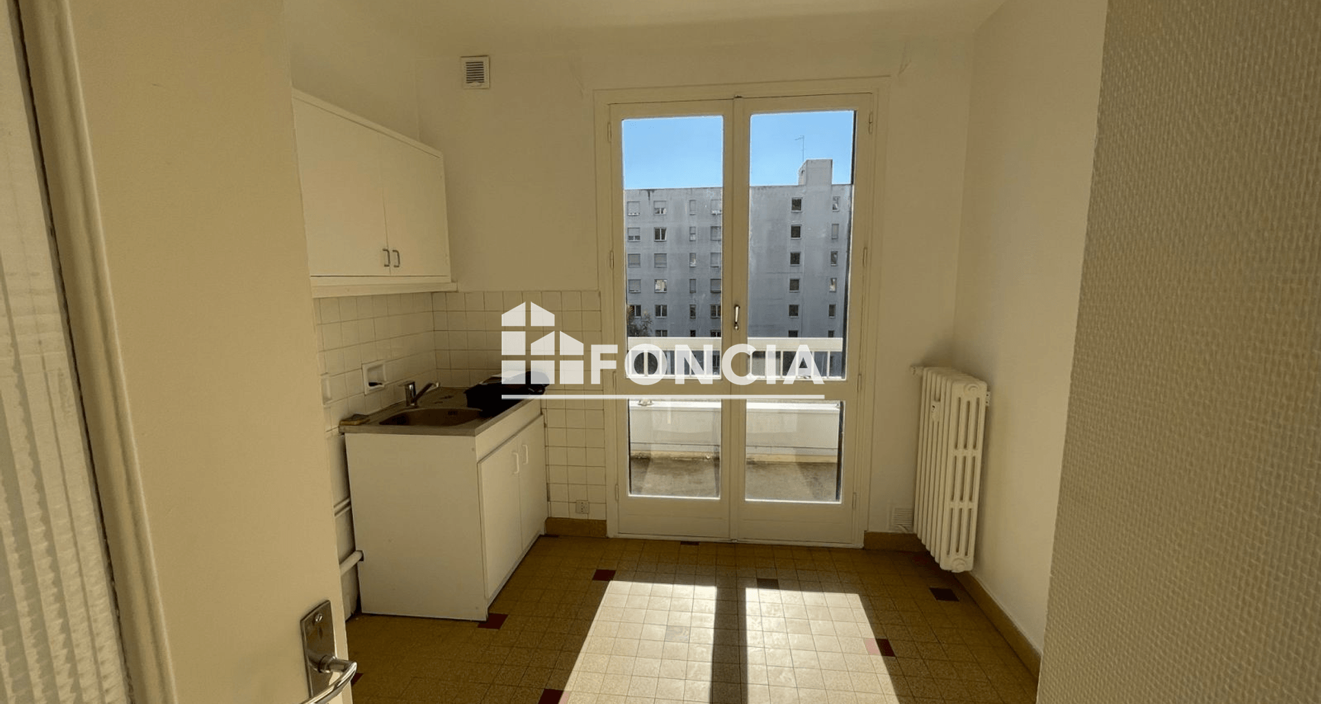 Appartement 2 pièces (42.09 m²) à louer - Saint-étienne (42100)