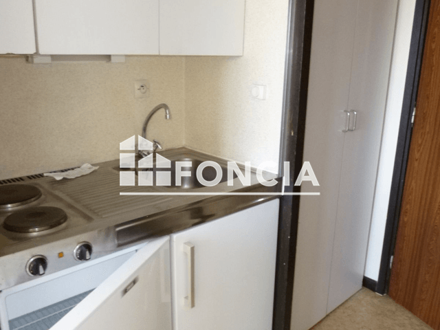 Studio (16.77 m²) à louer - Vandoeuvre Les Nancy (54500)