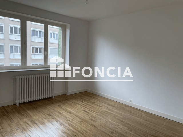 Appartement 4 pièces (86.05 m²) à louer - Villers Les Nancy (54600)