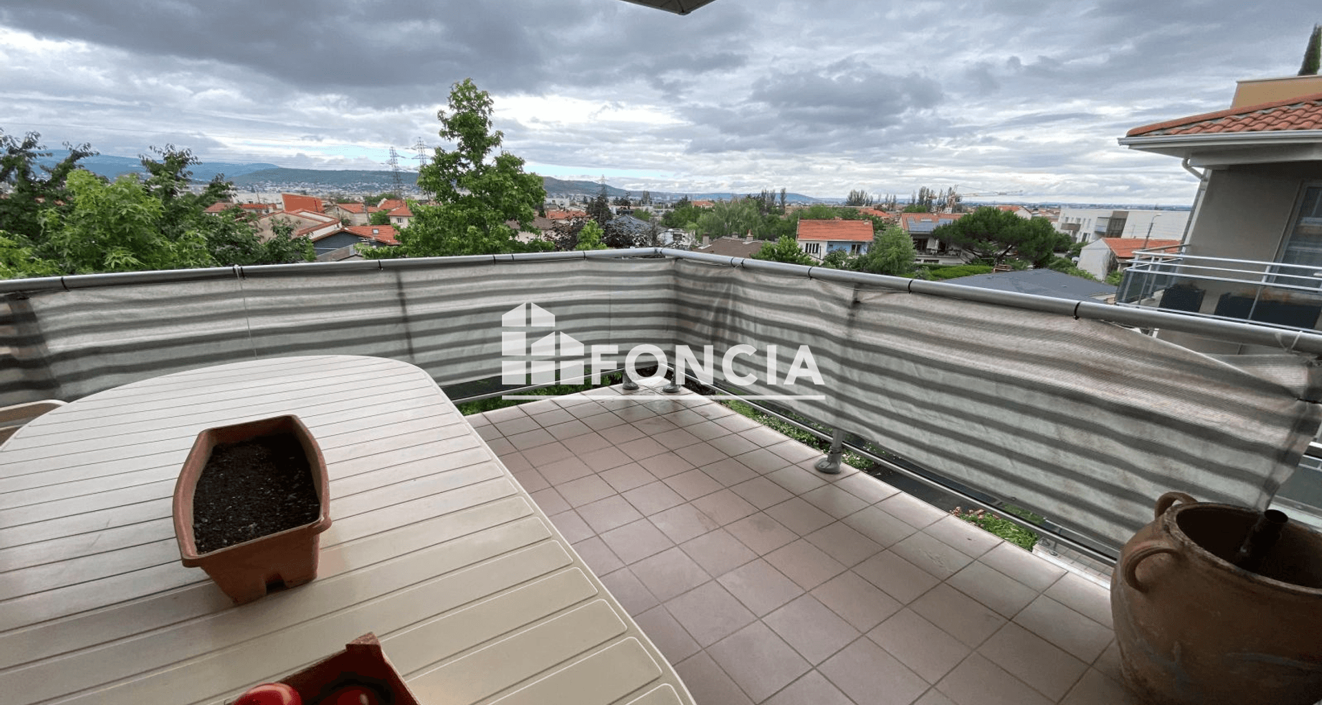 Appartement 2 pièces (55.75 m²) à louer - Clermont-ferrand (63000)