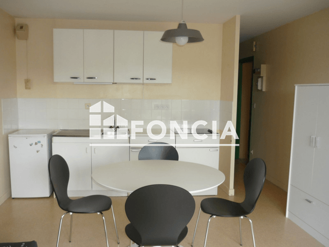 Studio (28.31 m²) à louer - Laval (53000)