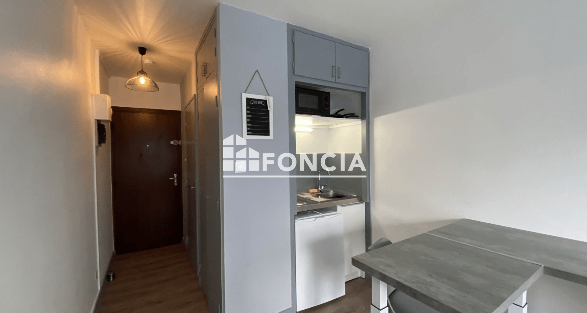 Studio meublé (15.28 m²) à louer - Clermont-ferrand (63000)