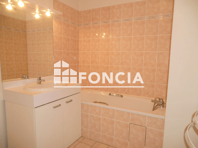 Appartement 4 pièces (77.42 m²) à louer - Clermont-ferrand (63000)