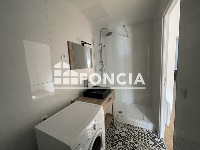 Appartement meublé 2 pièces (43.03 m²) à louer - Charleville-mezieres (08000)