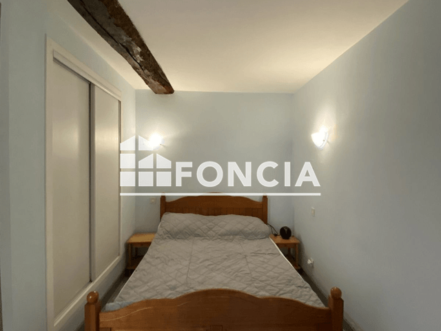 Appartement meublé 2 pièces (38.45 m²) à louer - Charleville-mezieres (08000)