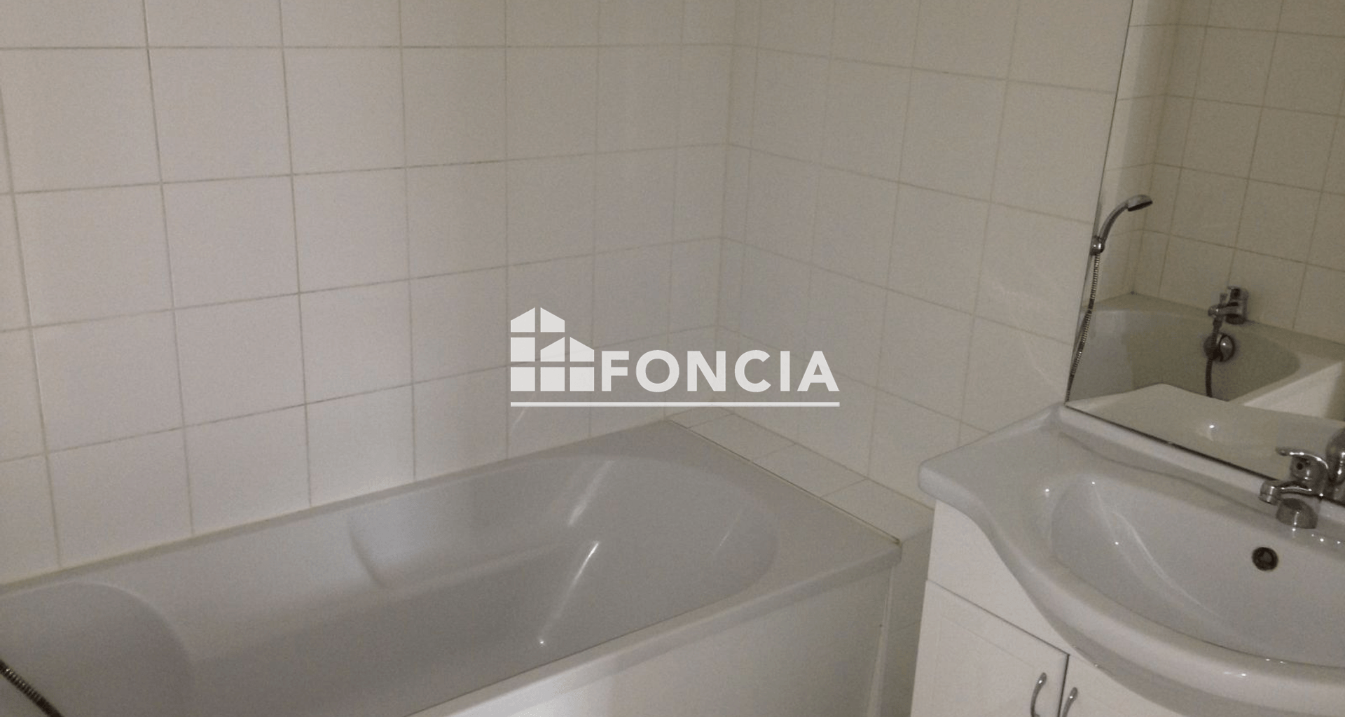 Appartement 3 pièces (65.05 m²) à louer - Saint-étienne (42000)