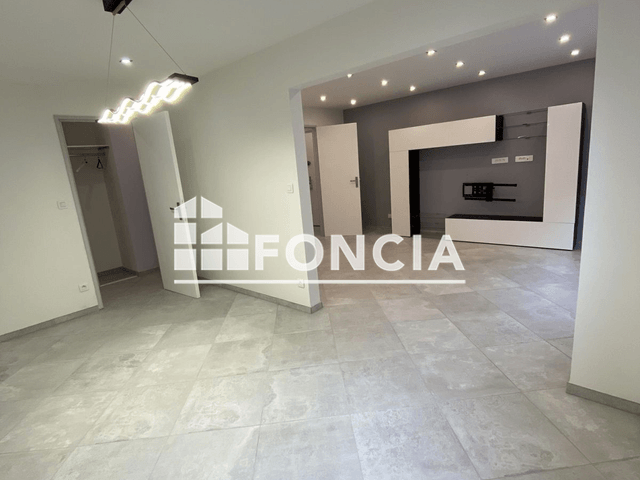 Appartement 4 pièces (78 m²) à louer - Mulhouse (68200)
