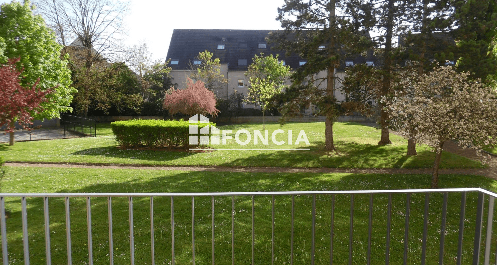 Appartement 3 pièces (61.76 m²) à louer - Longvic (21600)