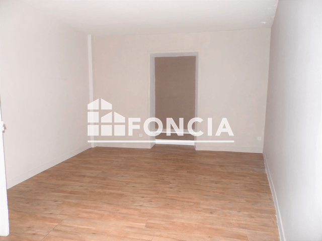 Appartement 4 pièces (102.85 m²) à louer - Chinon (37500)