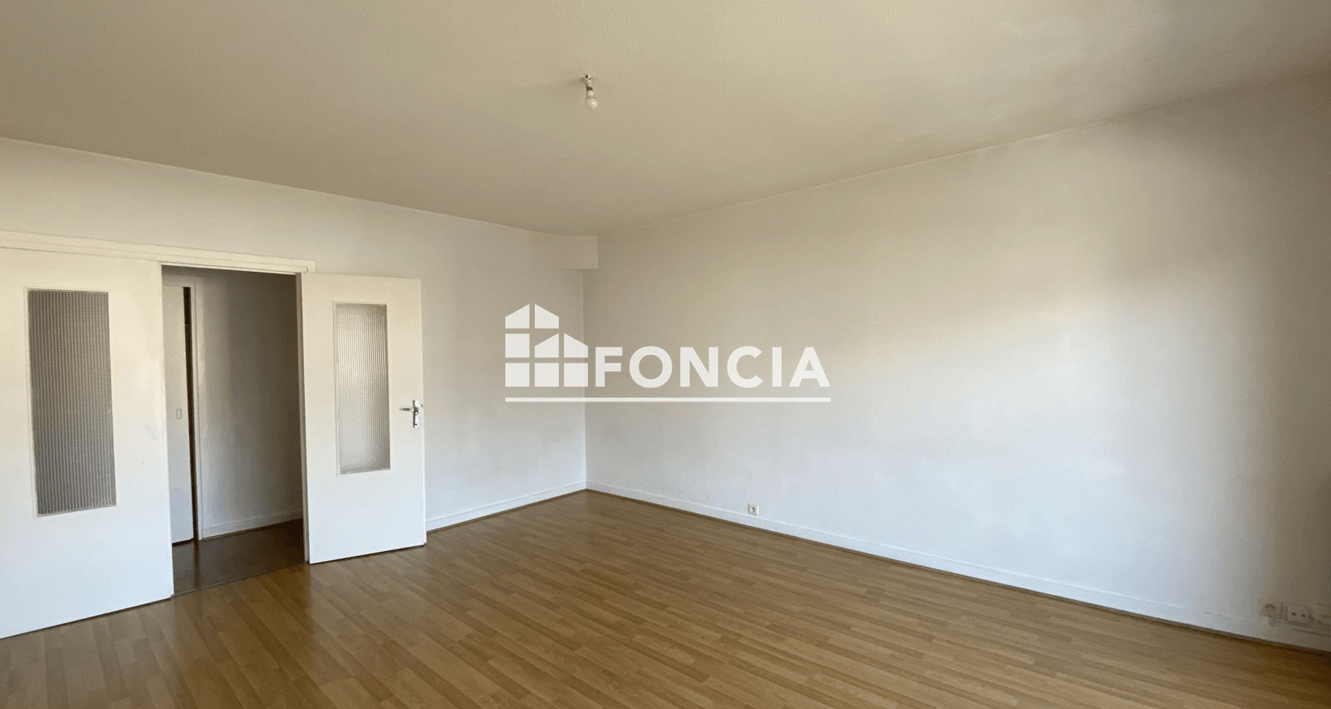 Appartement 2 pièces (57.2 m²) à louer - Clermont-ferrand (63000)