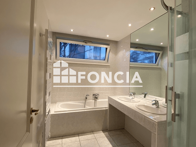 Appartement 3 pièces (79.02 m²) à louer - Strasbourg (67000)