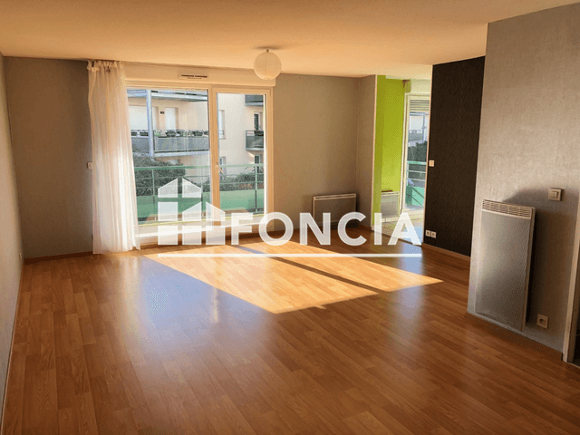 Appartement 3 pièces (79.22 m²) à louer - Vandoeuvre Les Nancy (54500)