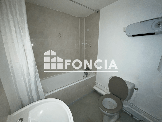 Appartement meublé 2 pièces (50 m²) à louer - Sedan (08200)