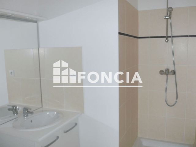 Studio (25 m²) à louer - Montreuil Juigne (49460)