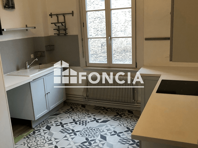 Appartement 4 pièces (83 m²) à louer - Strasbourg - (67000)