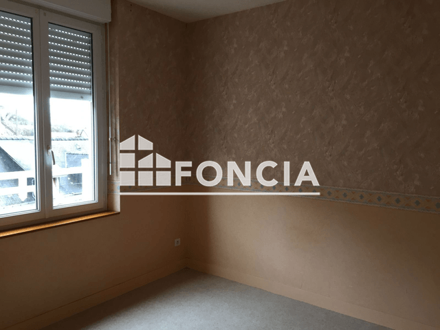 Appartement 2 pièces (49.7 m²) à louer - La Chartre Sur Le Loir (72340)