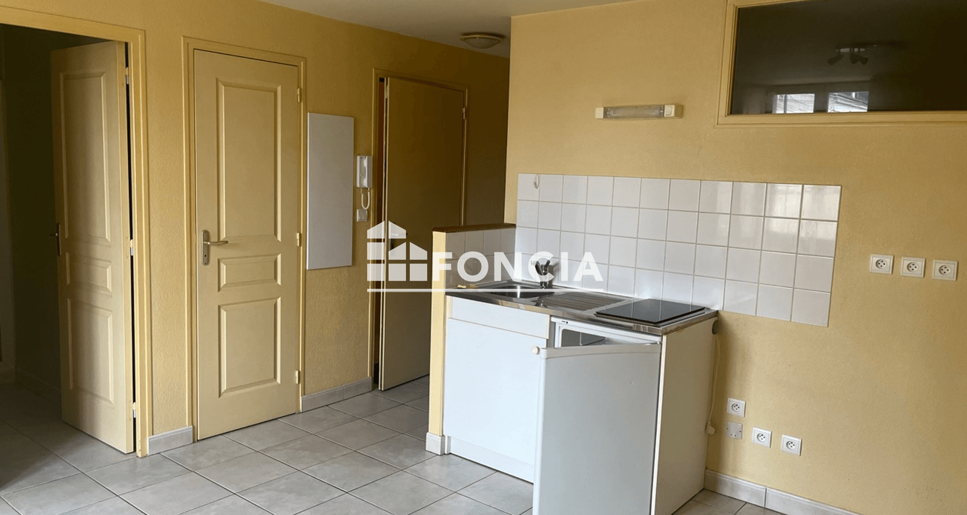Appartement 2 pièces (42.79 m²) à louer - Sablé-sur-sarthe (72300)