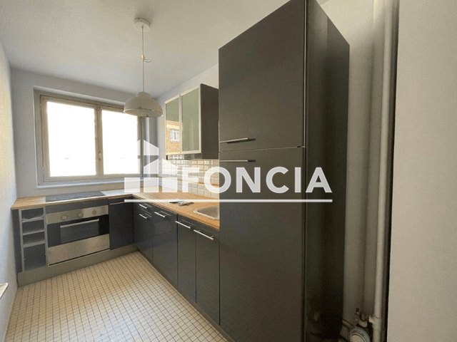 Appartement 2 pièces (52.1 m²) à louer - Reims (51100)