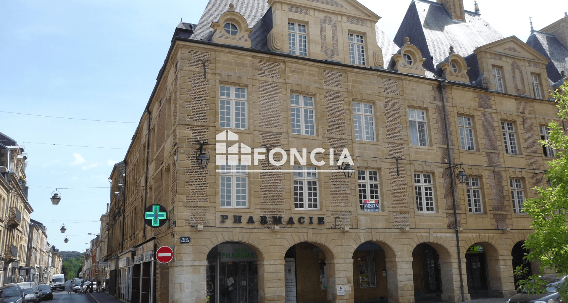 Appartement 5 pièces (134.77 m²) à louer - Charleville-mézières (08000)