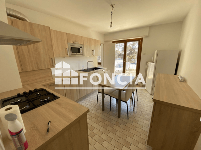 Appartement 3 pièces (87.84 m²) à louer - Horbourg Wihr (68180)