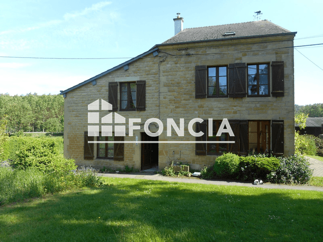 Maison 6 pièces (170 m²) à louer - St Pierre Sur Vence (08430)