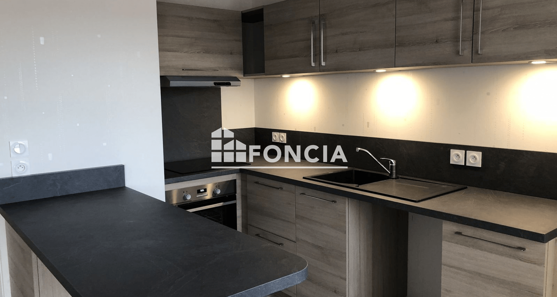 Appartement 3 pièces (51.55 m²) à louer - Longvic (21600)