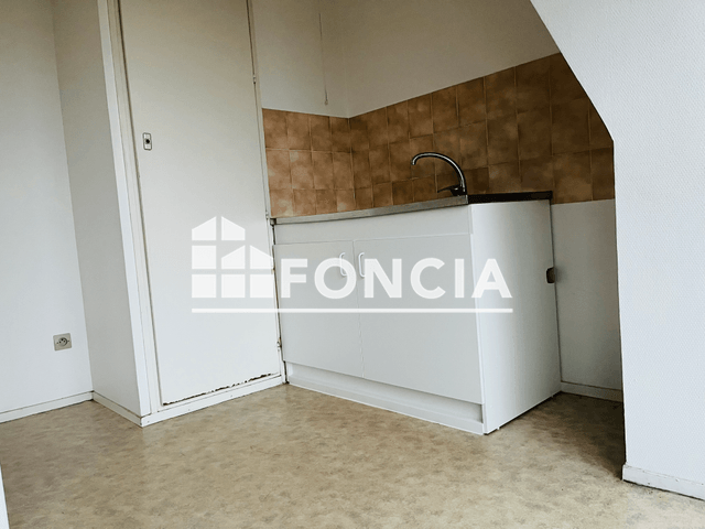 Appartement 2 pièces (92.39 m²) à louer - Strasbourg (67200)