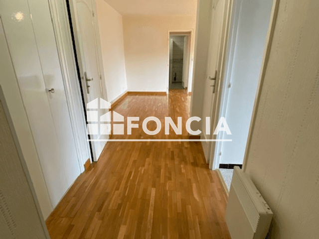 Appartement 2 pièces (53.3 m²) à louer - Rethel (08300)