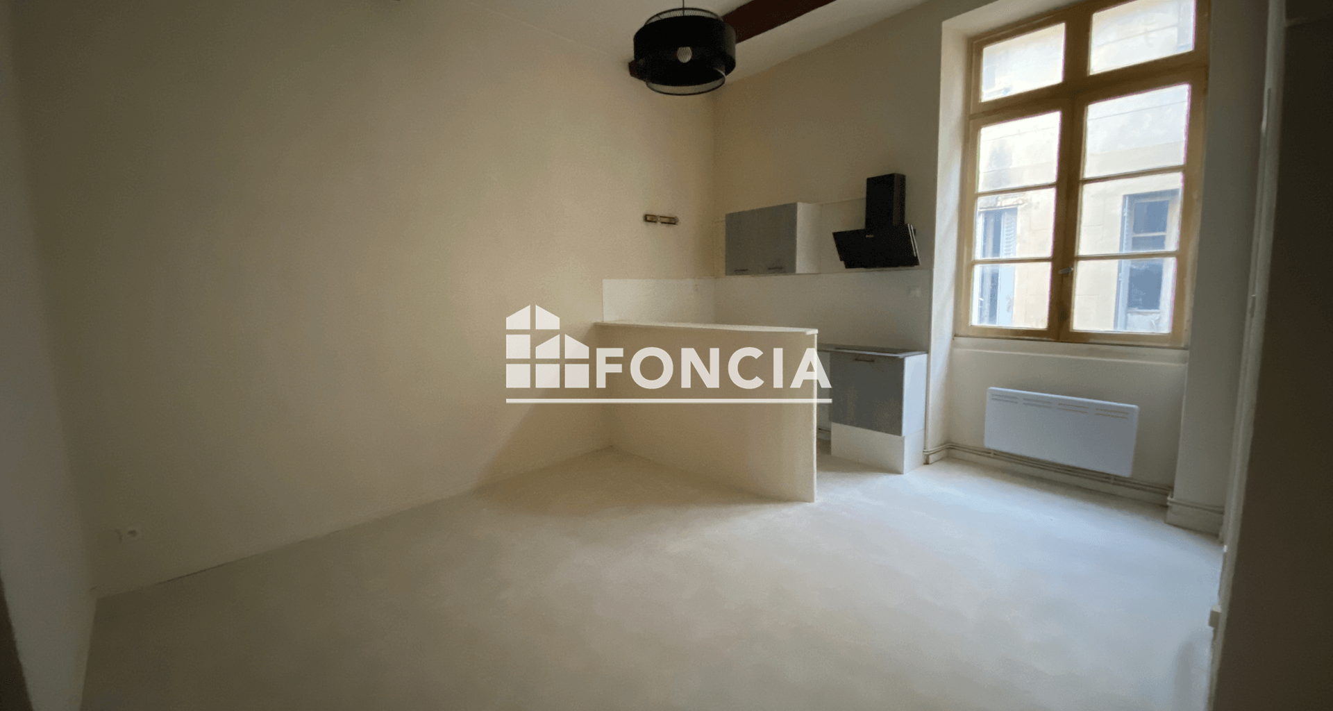 Appartement 2 pièces (32.7 m²) à louer - Bagnols-sur-cèze (30200)