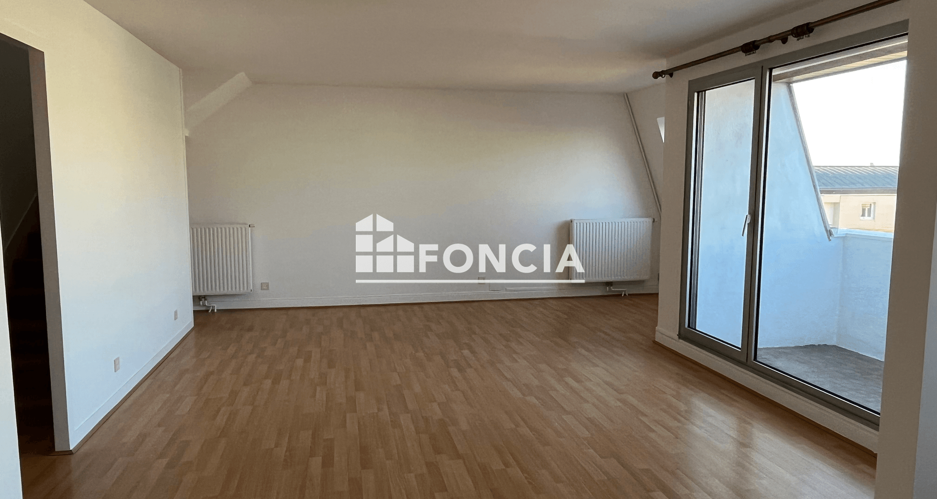 Appartement 5 pièces (139.93 m²) à louer - Le Mans (72000)