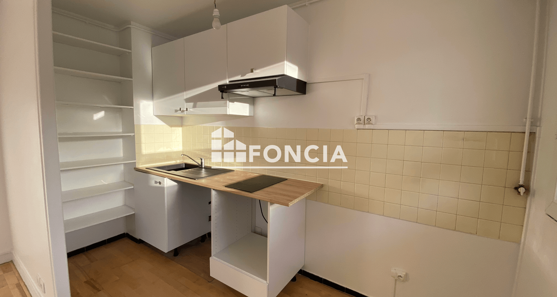 Studio (26.1 m²) à louer - Issy-les-moulineaux (92130)