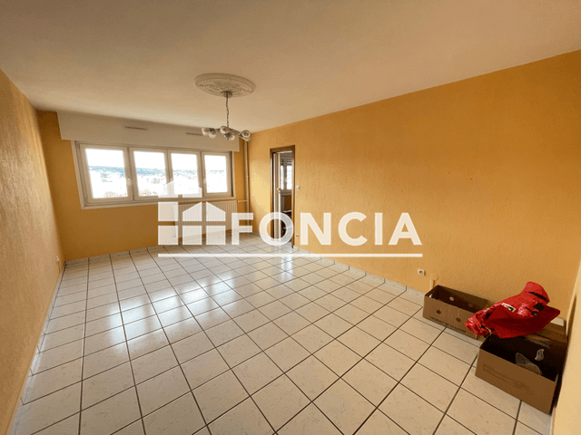 Appartement 4 pièces (81.98 m²) à louer - Vandoeuvre Les Nancy (54500)