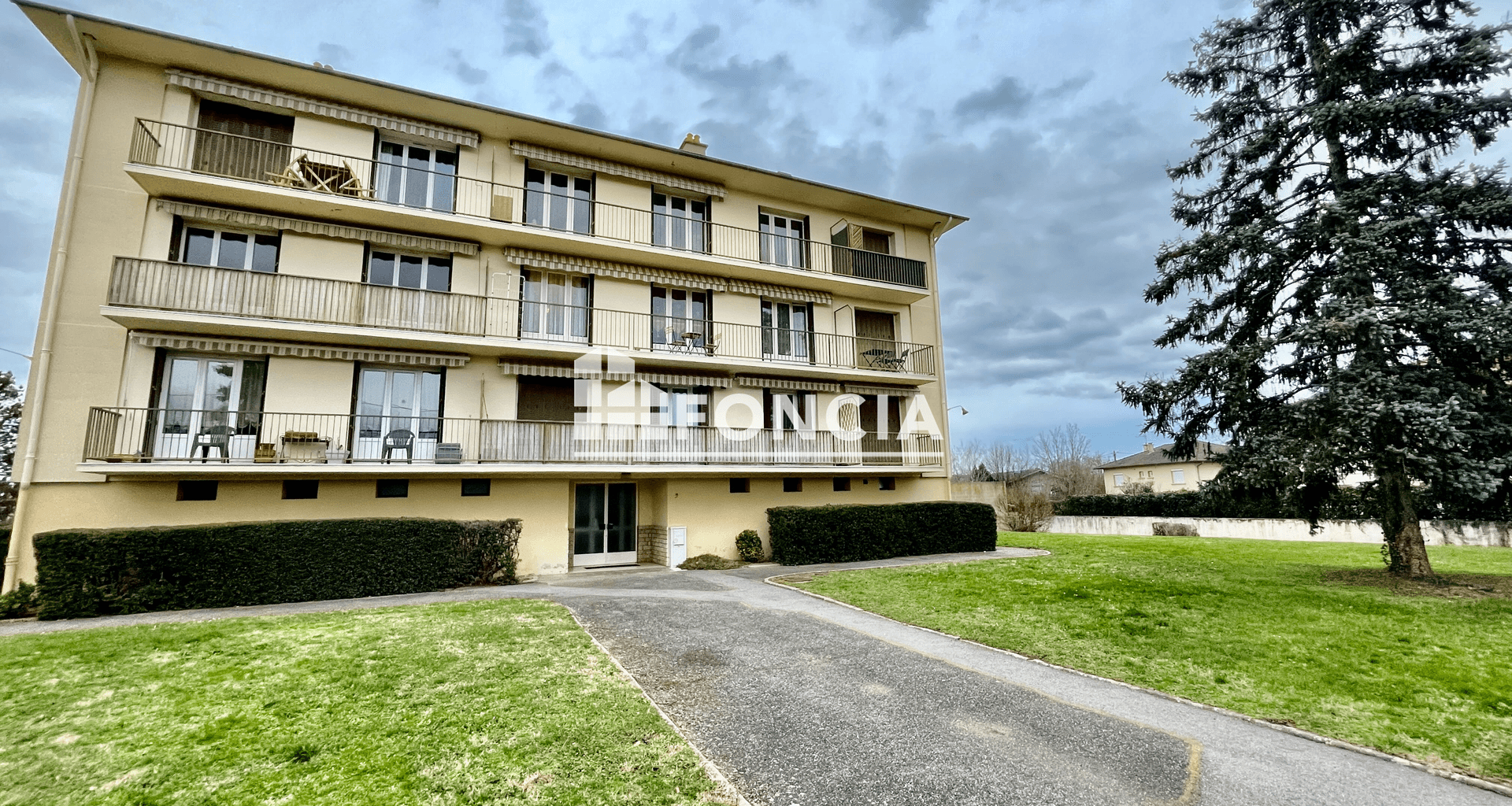 Appartement 2 pièces (43.17 m²) à louer - Le Coteau (42120)