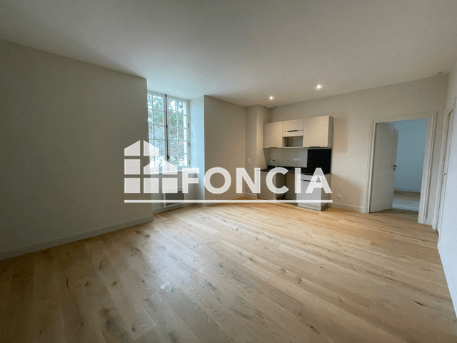 Appartement 2 pièces (47.95 m²) à louer - Fontenay Le Comte (85200)