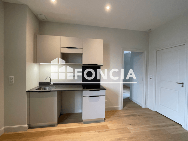 Appartement 2 pièces (47.95 m²) à louer - Fontenay Le Comte (85200)