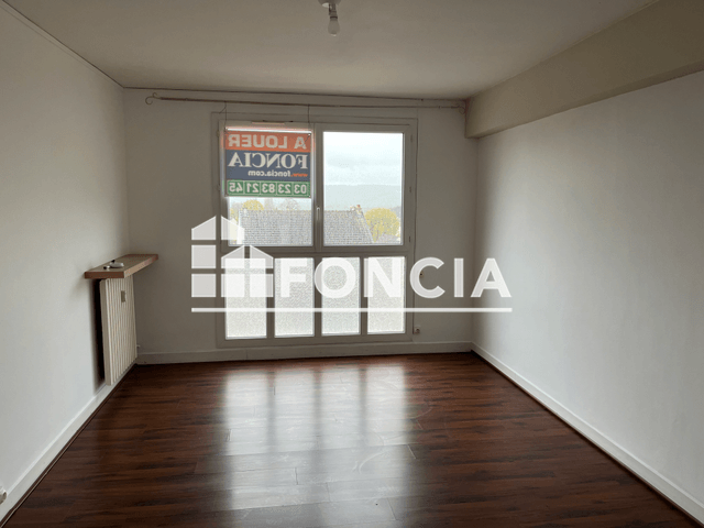 Appartement 3 pièces (52.78 m²) à louer - Etampes Sur Marne (02400)