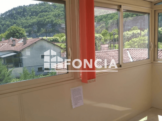 Appartement 3 pièces (72 m²) à louer - Cahors (46000)