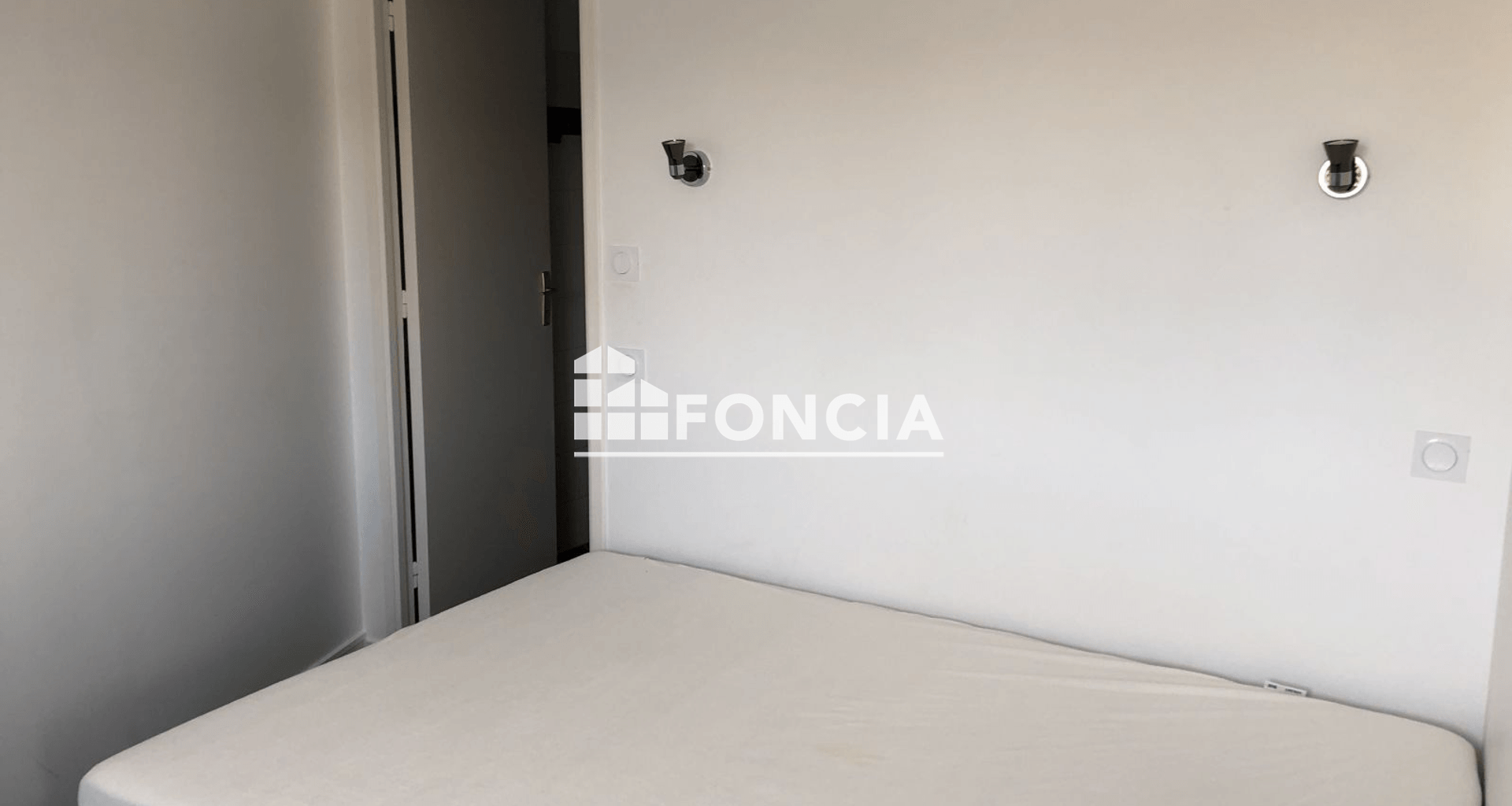 Studio meublé (31 m²) à louer - Quimper (29000)