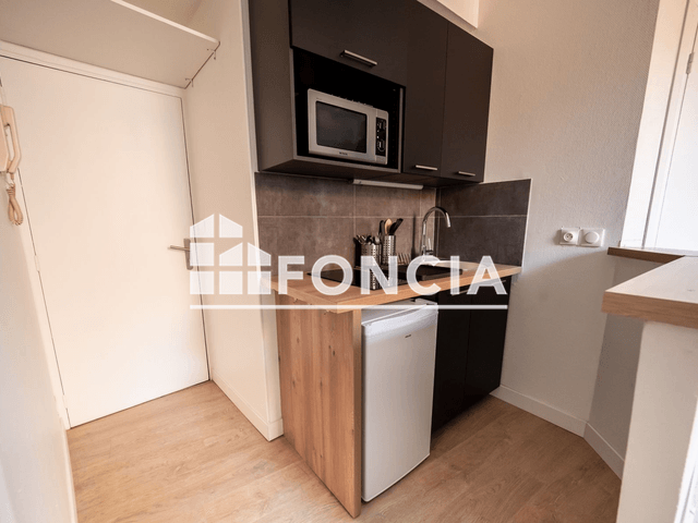 Studio meublé (19.8 m²) à louer - Lille (59000)