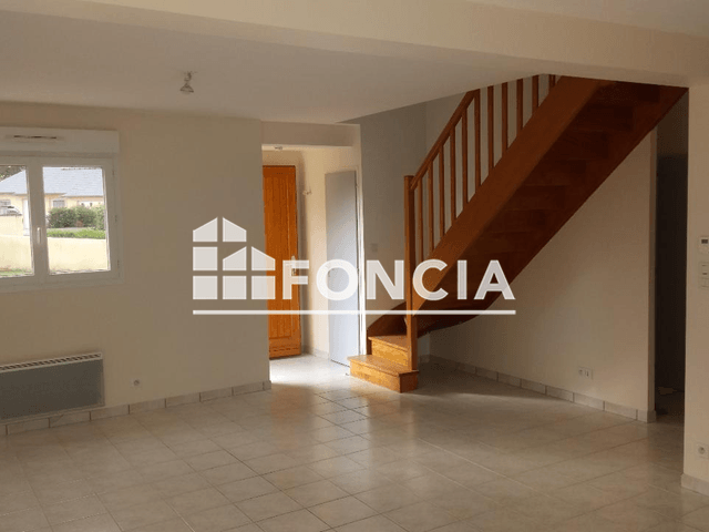 Maison 5 pièces (89.23 m²) à louer - Begard (22140)
