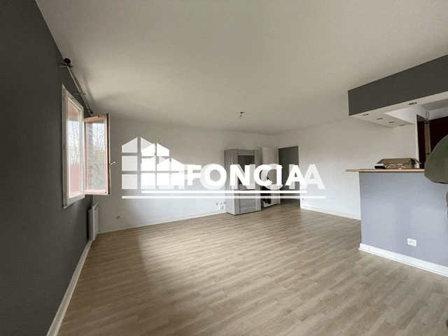 Appartement 3 pièces (75.95 m²) à louer - Croix (59170)